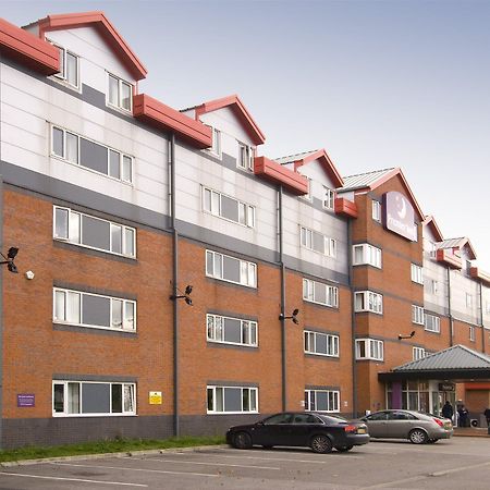 Premier Inn Manchester Old Trafford Salford  Eksteriør bilde